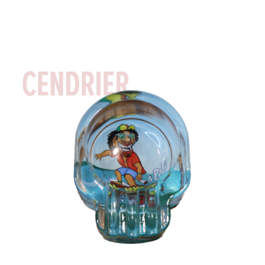 cendrier crâne en verre
